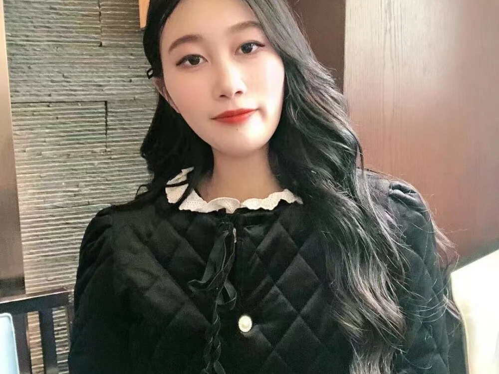 qinqin578's Offline XXX Chat