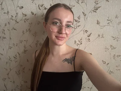 AnnaMills Female Massage Online Cam Chat