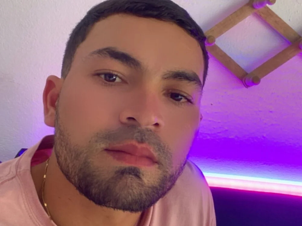 Chat +18 off-line de SantiGxxx33