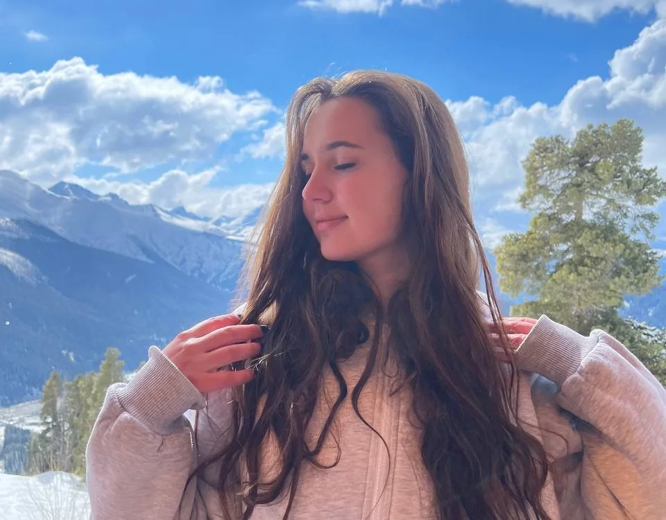 emma77_'s Offline XXX Chat