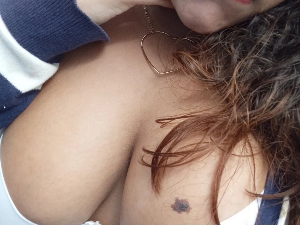 bettysapequinha's Offline XXX Chat