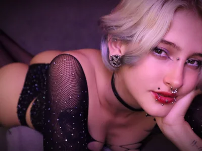 Kallen_kozuky profile