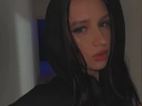 Miaa_Hill's webcam live show