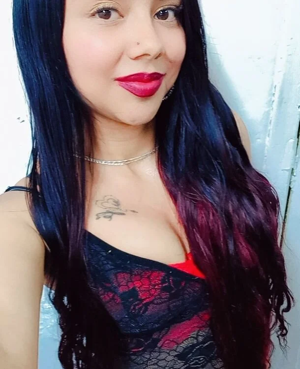 Pretty69coupleCNC's Offline XXX Chat