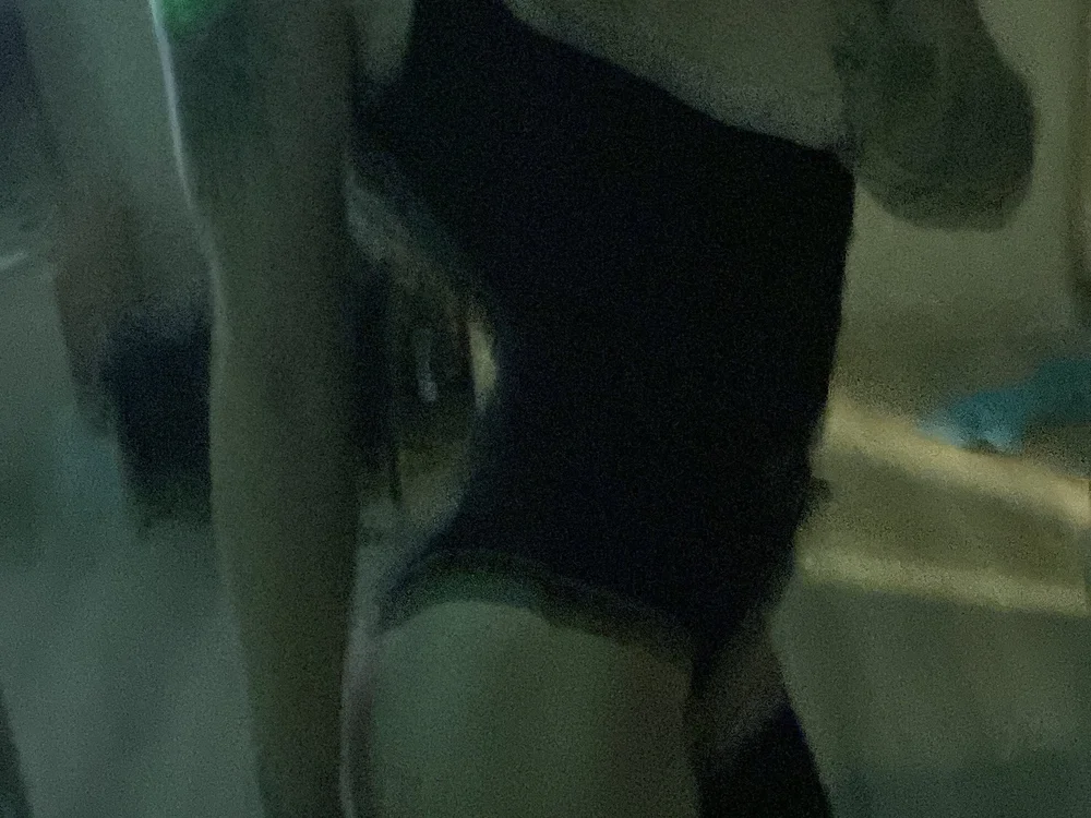 Mira_Becca's Offline XXX Chat