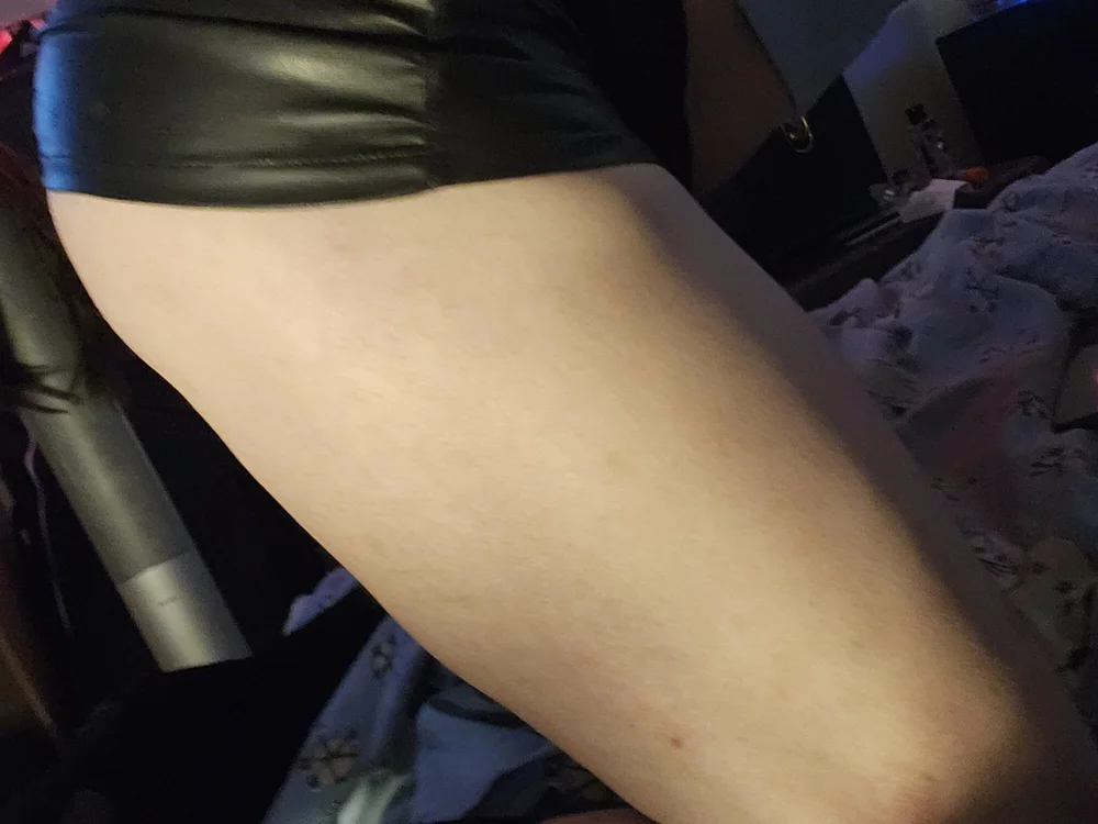ห้องแชทออฟไลน์ของ submissivefem4bones