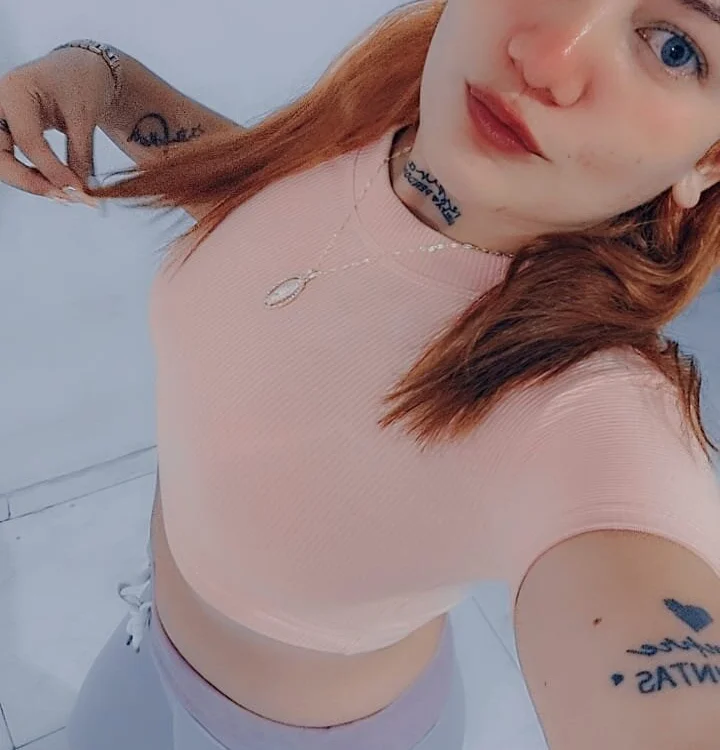 celeste_funny_88 offline chatrum