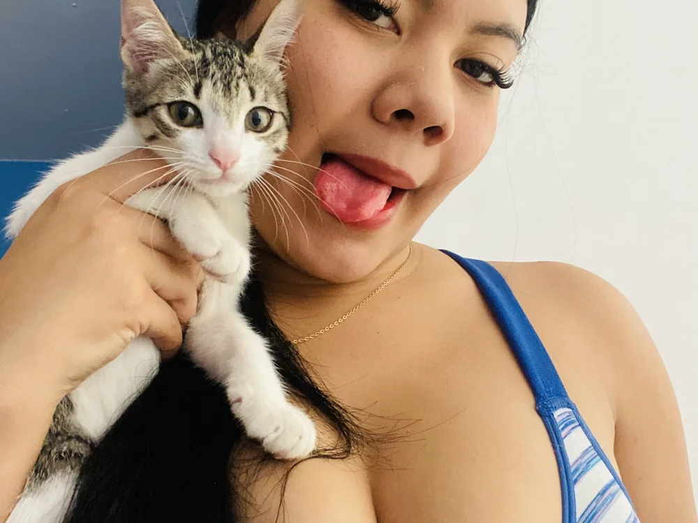alissonanni's Offline Chat Room