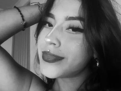 SOFIISQUIIRT0 on Stripchat