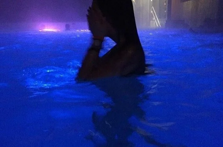 Masked--Virgin's Offline XXX Chat