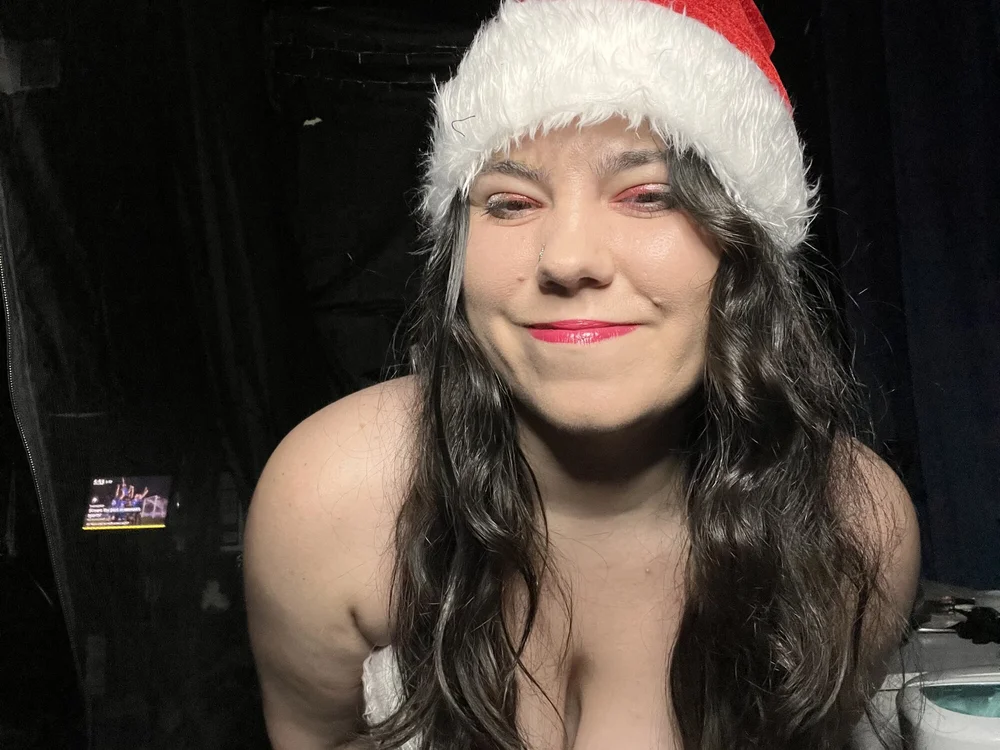 lynsavage27 offline chatrum