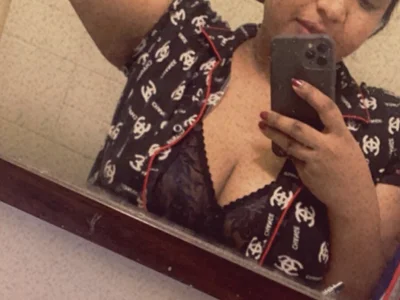 Escape_with_sophie Female Bigtitstittyfuck Webcam Nude