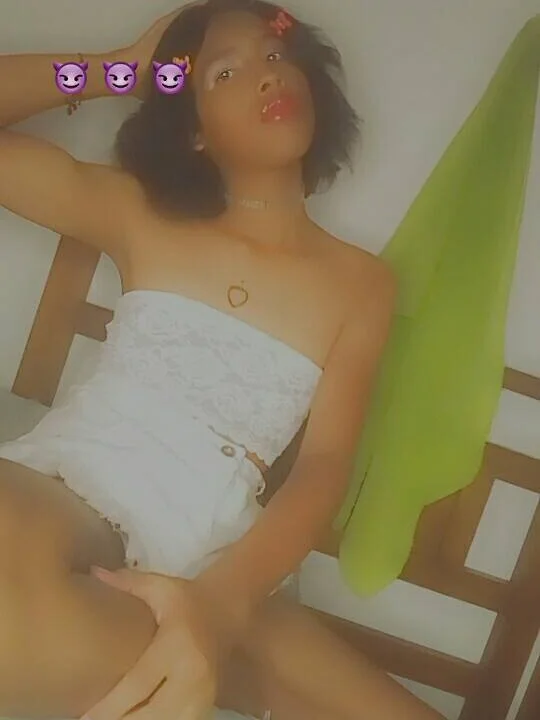 Offline XXX chat modela Riascosxxx