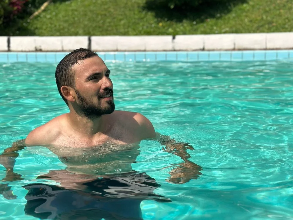 big_bearman অফলাইন XXX চ্যাট