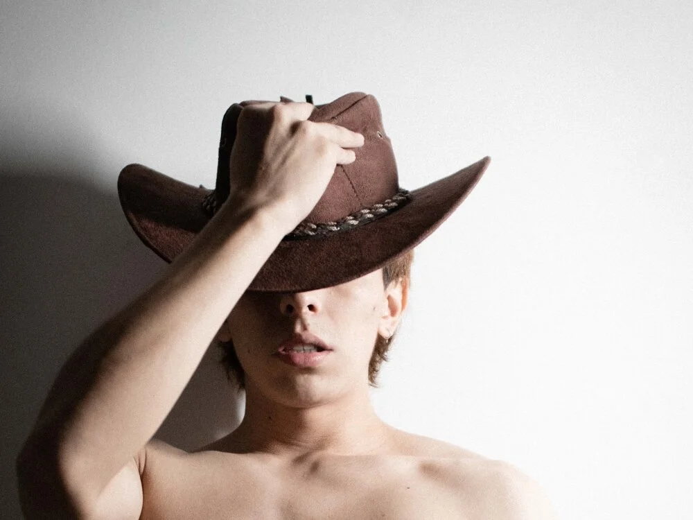 Tony_Hoffa Offline XXX Chat