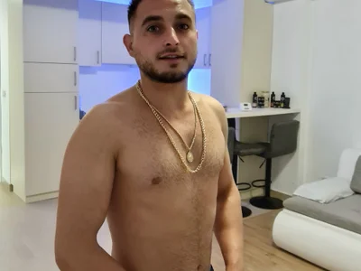 NIKOLASYU
