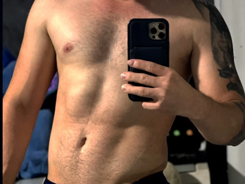 Christopher_morgan_'s Offline XXX Chat