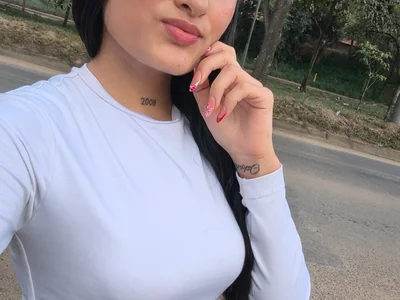 Alejandra_18x Female Blackhair Webcam Porn