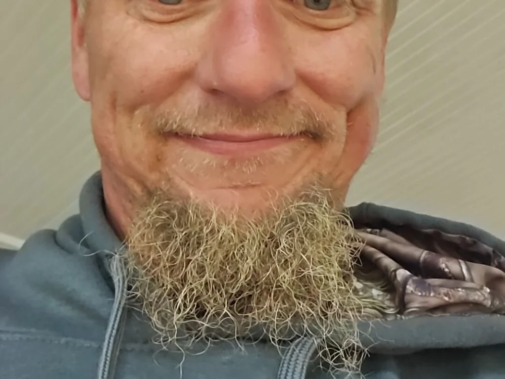 Donbone1978's Offline Chat Room