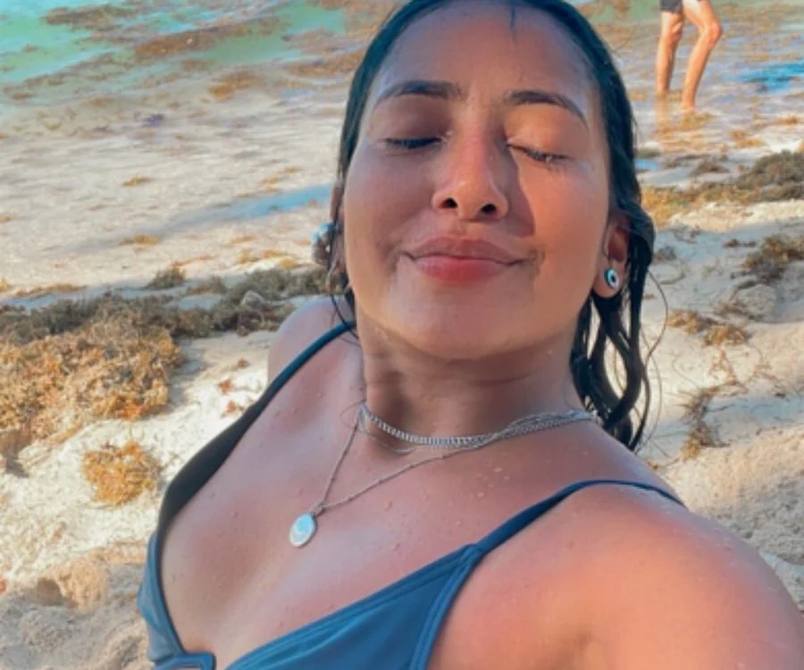 NovahPerotti Obrolan XXX Offline