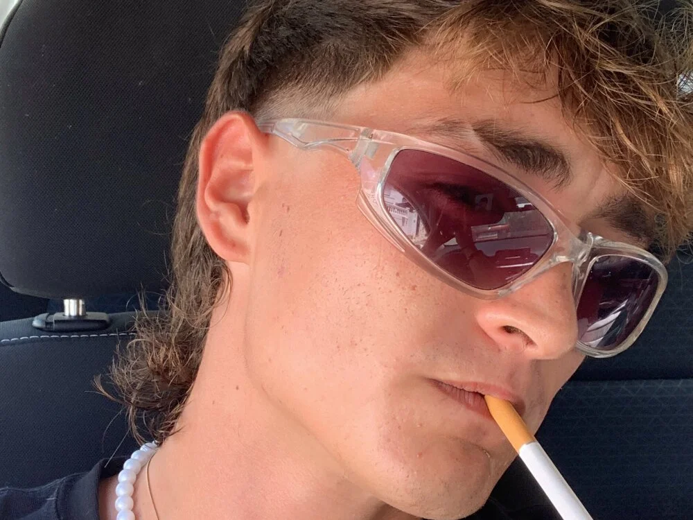 BiHappyn Offline XXX chat