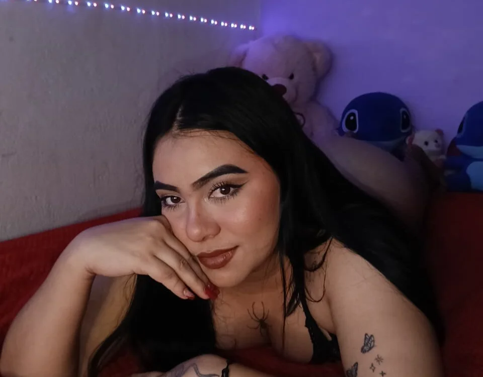 SaraKai_'s Offline XXX Chat