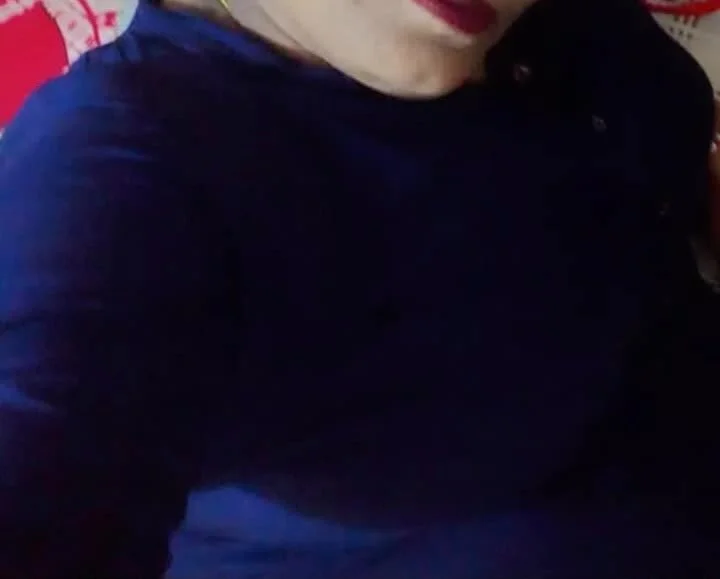 Sexy_bhabi36