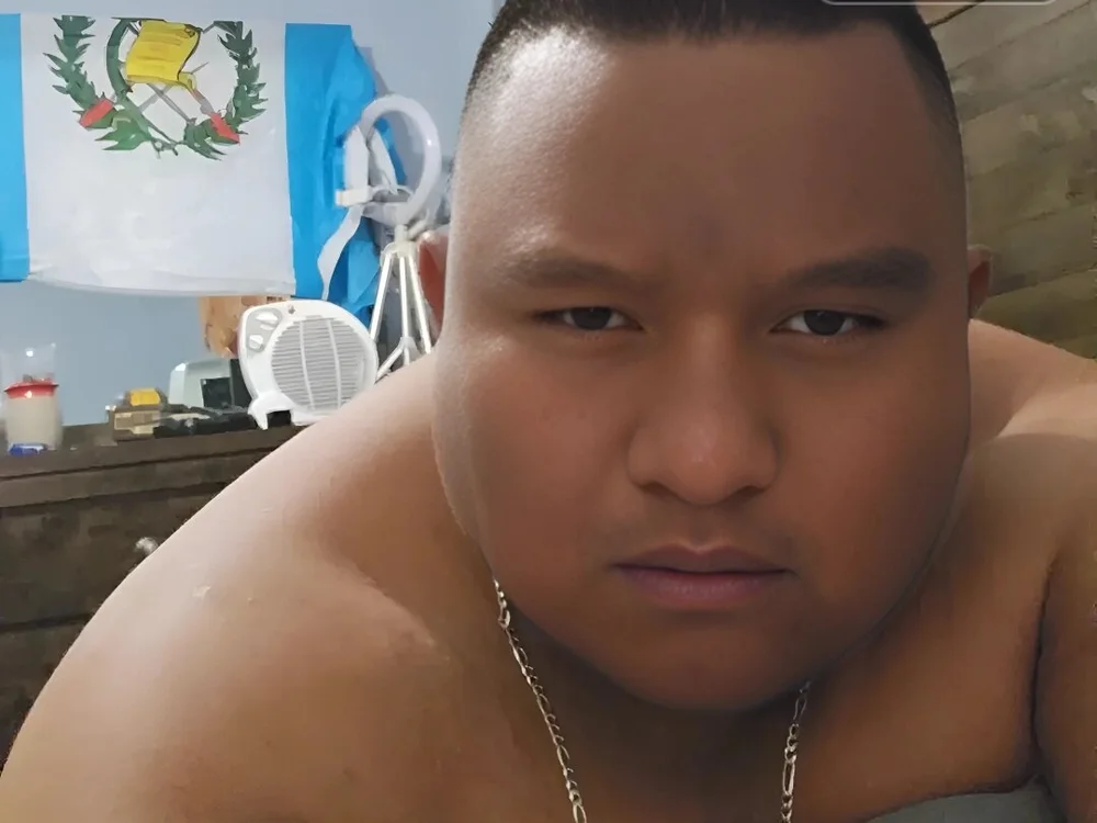Carlos431006 offline chatrum