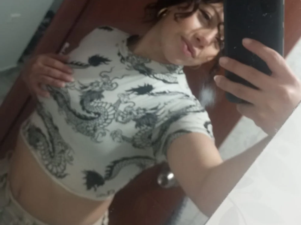 macarenascott303av offline chatrum