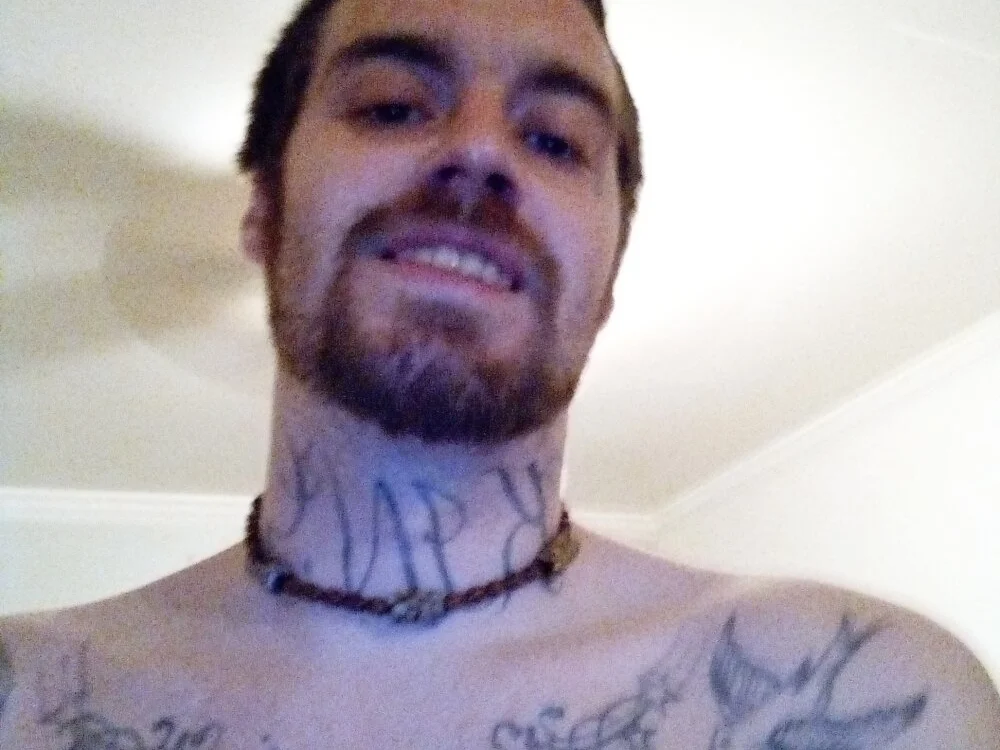 spoiledking's Offline XXX Chat