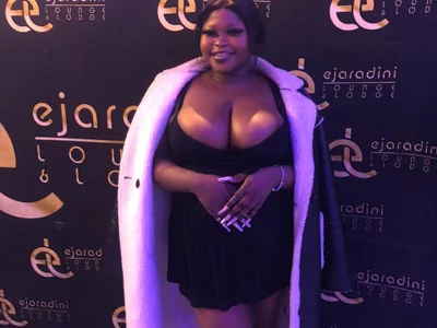 AmazingDarkDoll profile