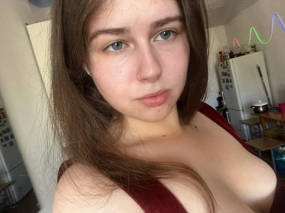 SophieBlush_ offline XXX-chat