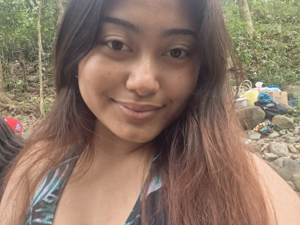 BigAss_Cattyan Offline XXX chat