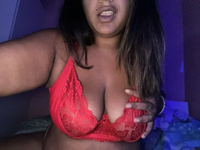 Blackyfr Female French Adult Webcam