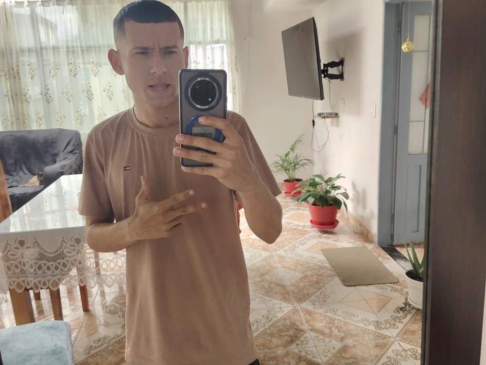 Johanyey offline chatrum