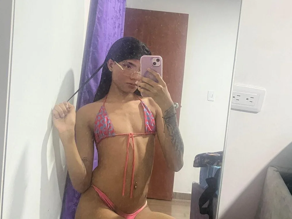 Офлайн-чат XXX aron_taylorr