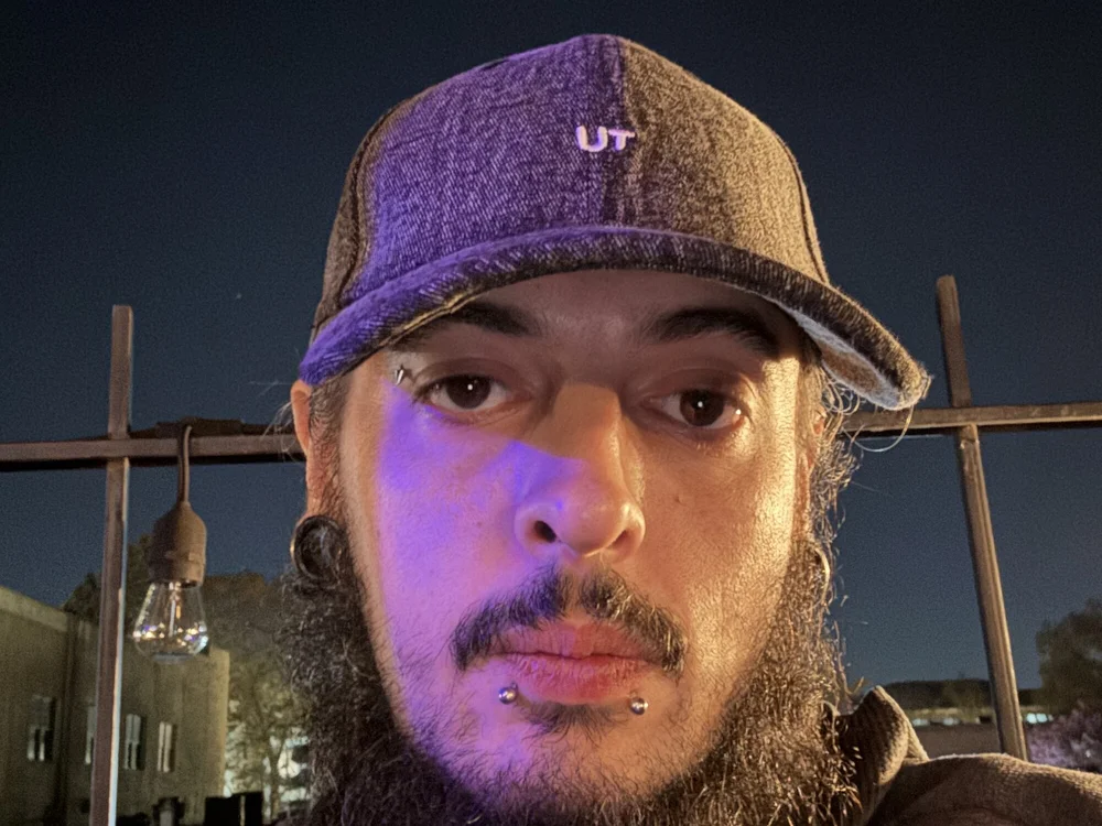 KingNewson's Offline Chat Room