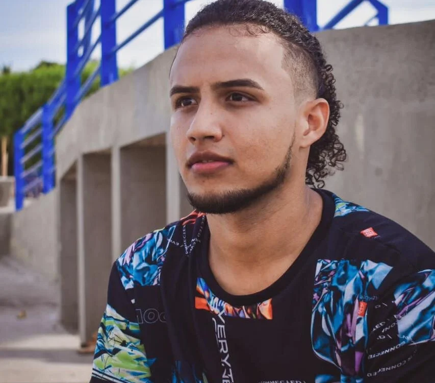 uckisi Offline XXX-chat