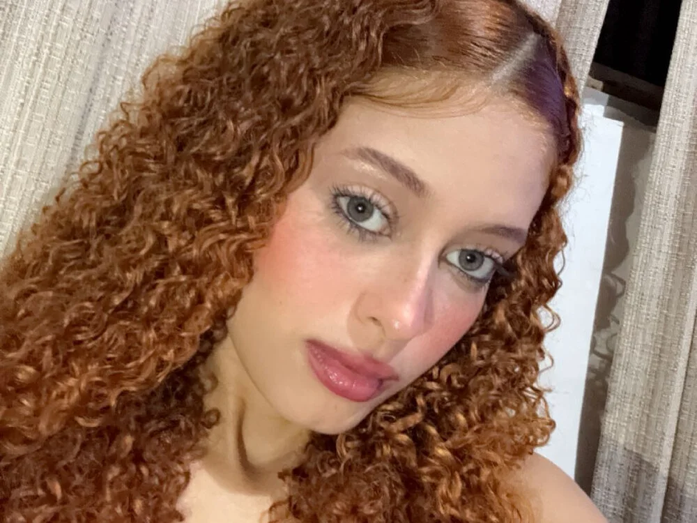 Lady_Rizoss  のオフラインXXXチャット