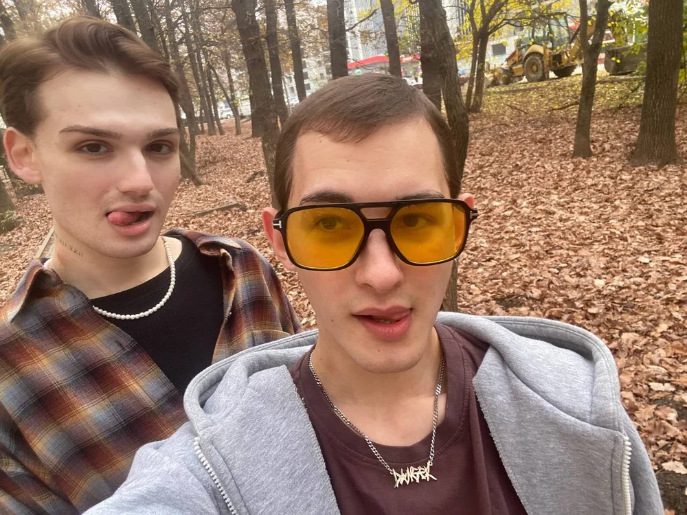 Офлайн-чат XXX Lucas_Moran