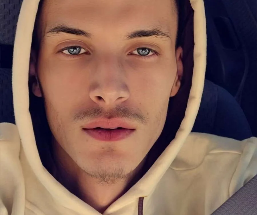 TooTall727 offline XXX-chat