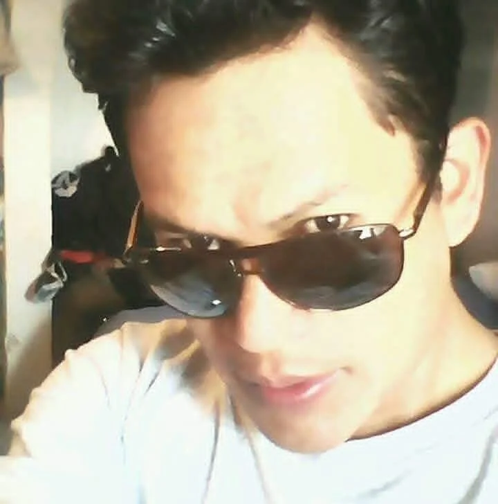 Morenotaz1's Offline Chat Room