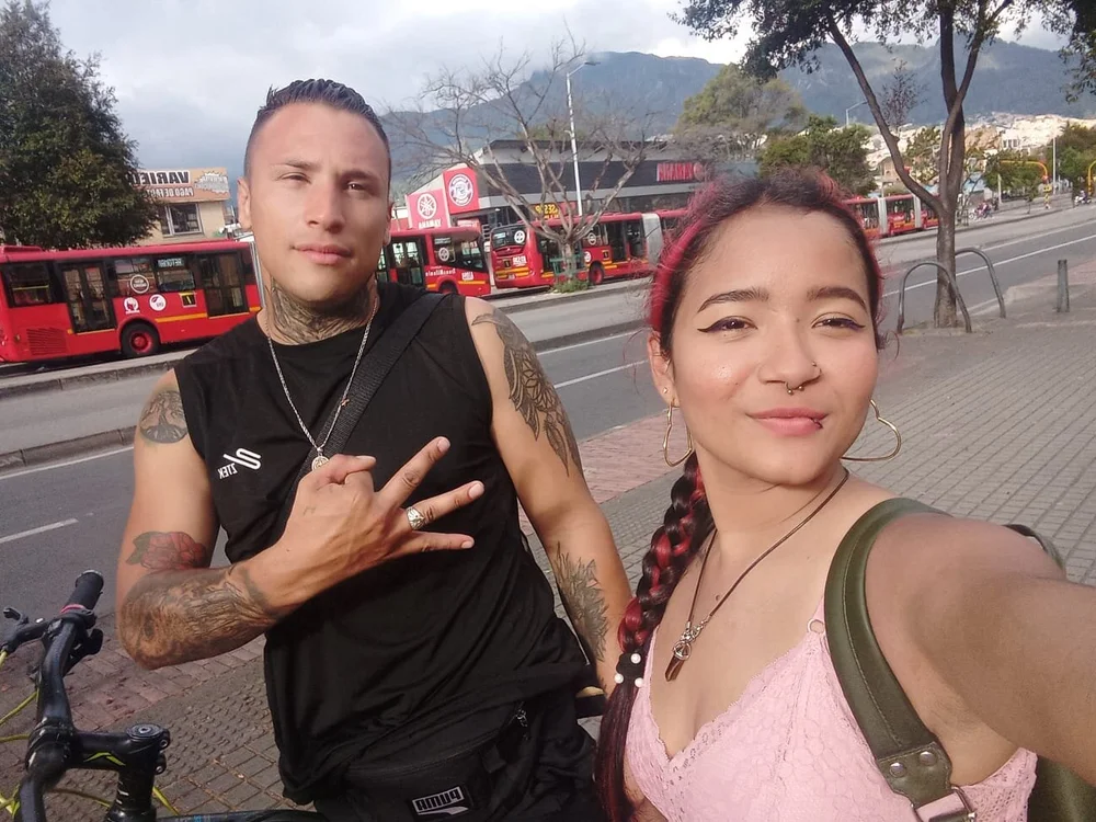 Danayaantoni Offline XXX-chat