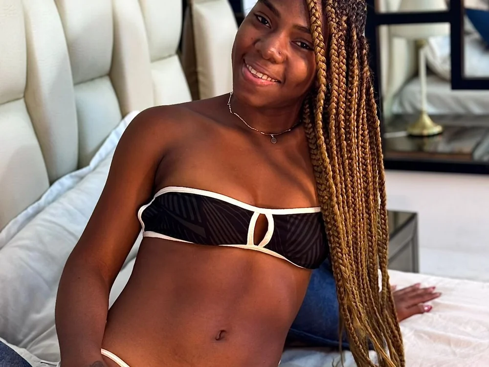 Offline XXX chat modela AriaDrake