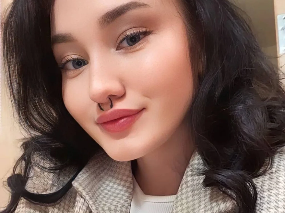 april_moore's Offline XXX Chat