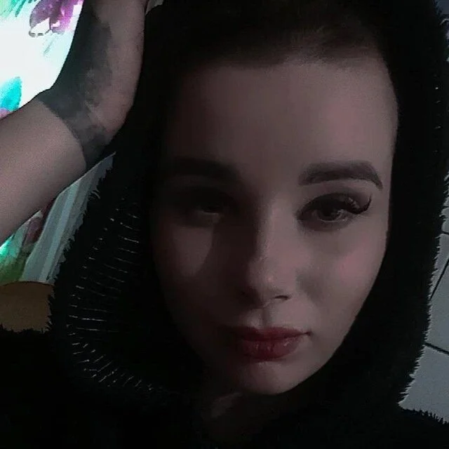 zuhra23 offline chatrum