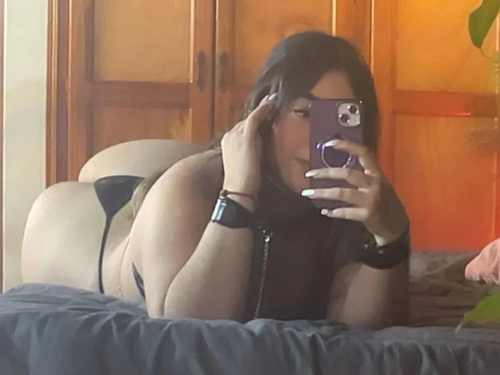 apriilfox offline XXX-chat