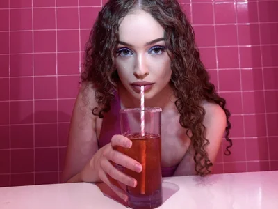 roxxxyrose's Offline XXX Chat