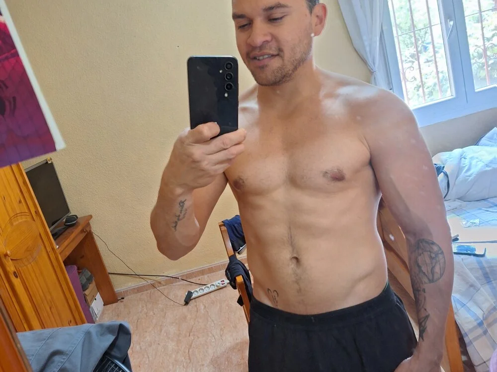 Krono_dikaprio_n Offline XXX chat