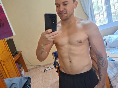 Krono_dikaprio_ profile